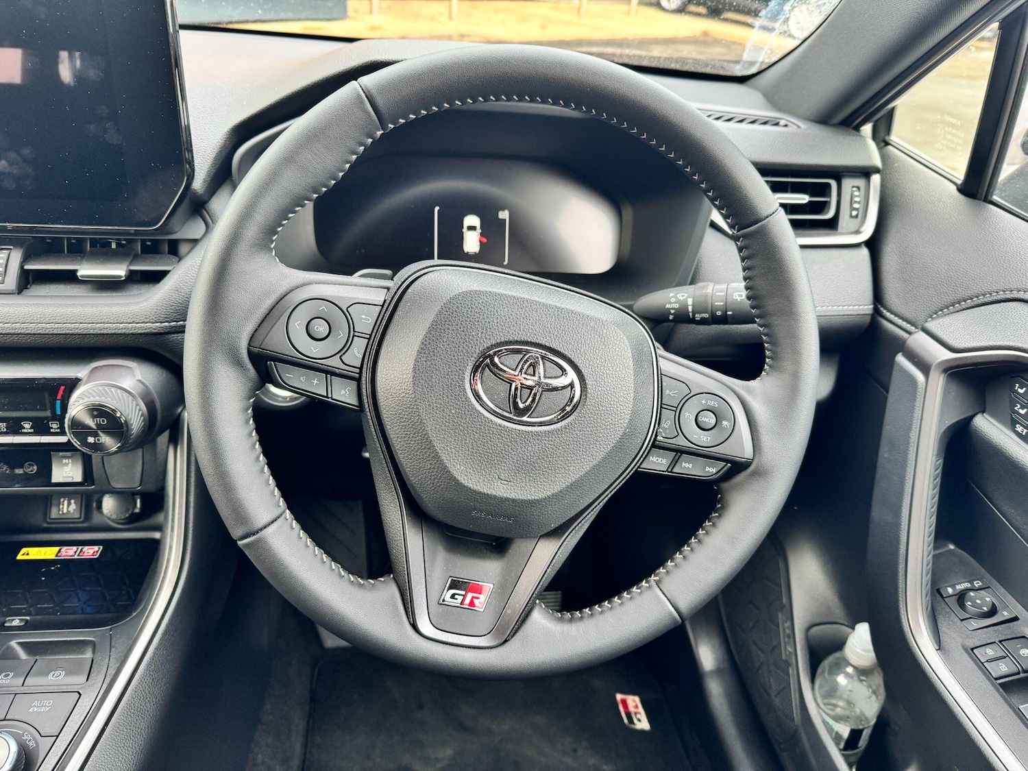 Used Toyota RAV4 2025 for sale - 77455168: Photo 10