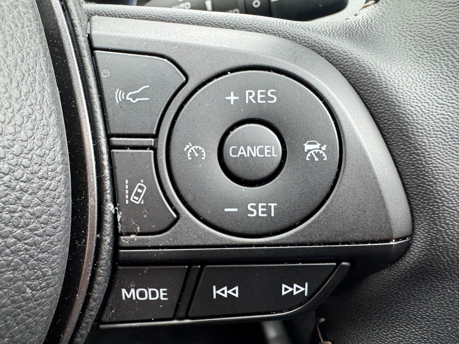 Used Toyota RAV4 2025 for sale - 77455168: Photo 21