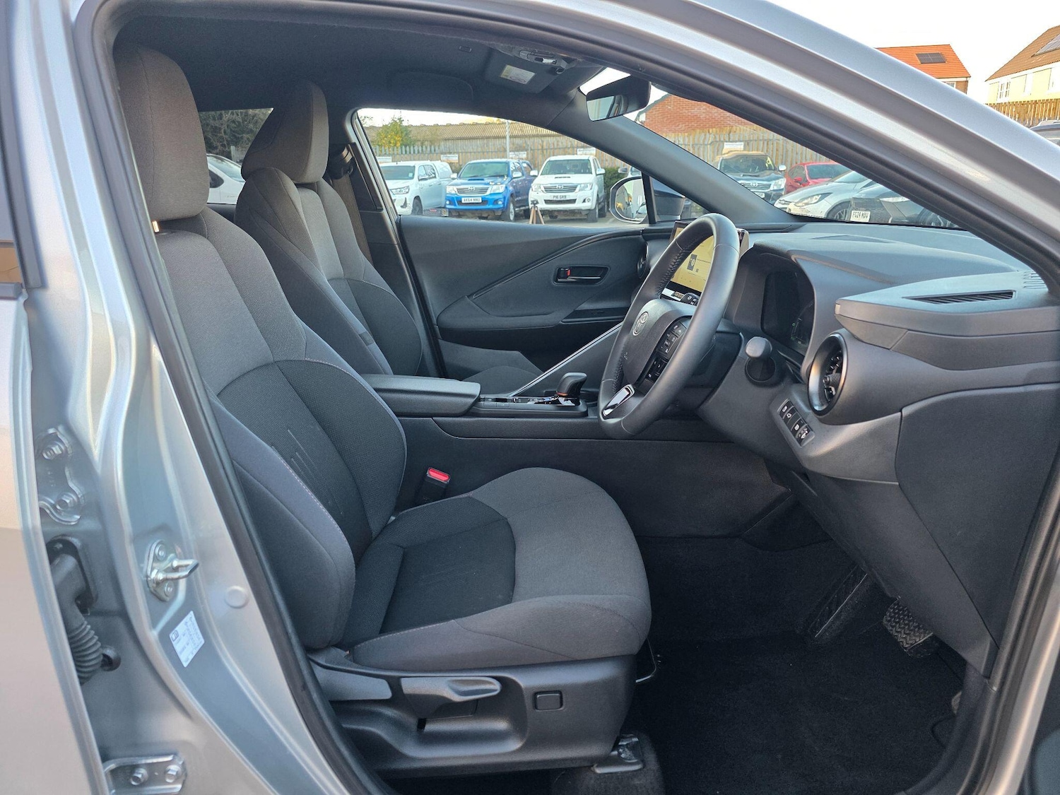 Used Toyota C-HR 2024 for sale - 77977914: Photo 13