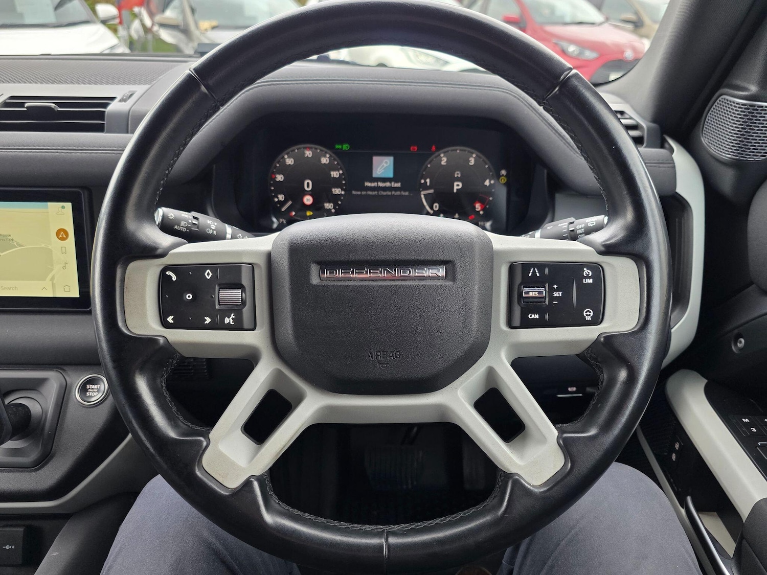 Used Land Rover Defender 110 for sale - 78215103: Photo 8