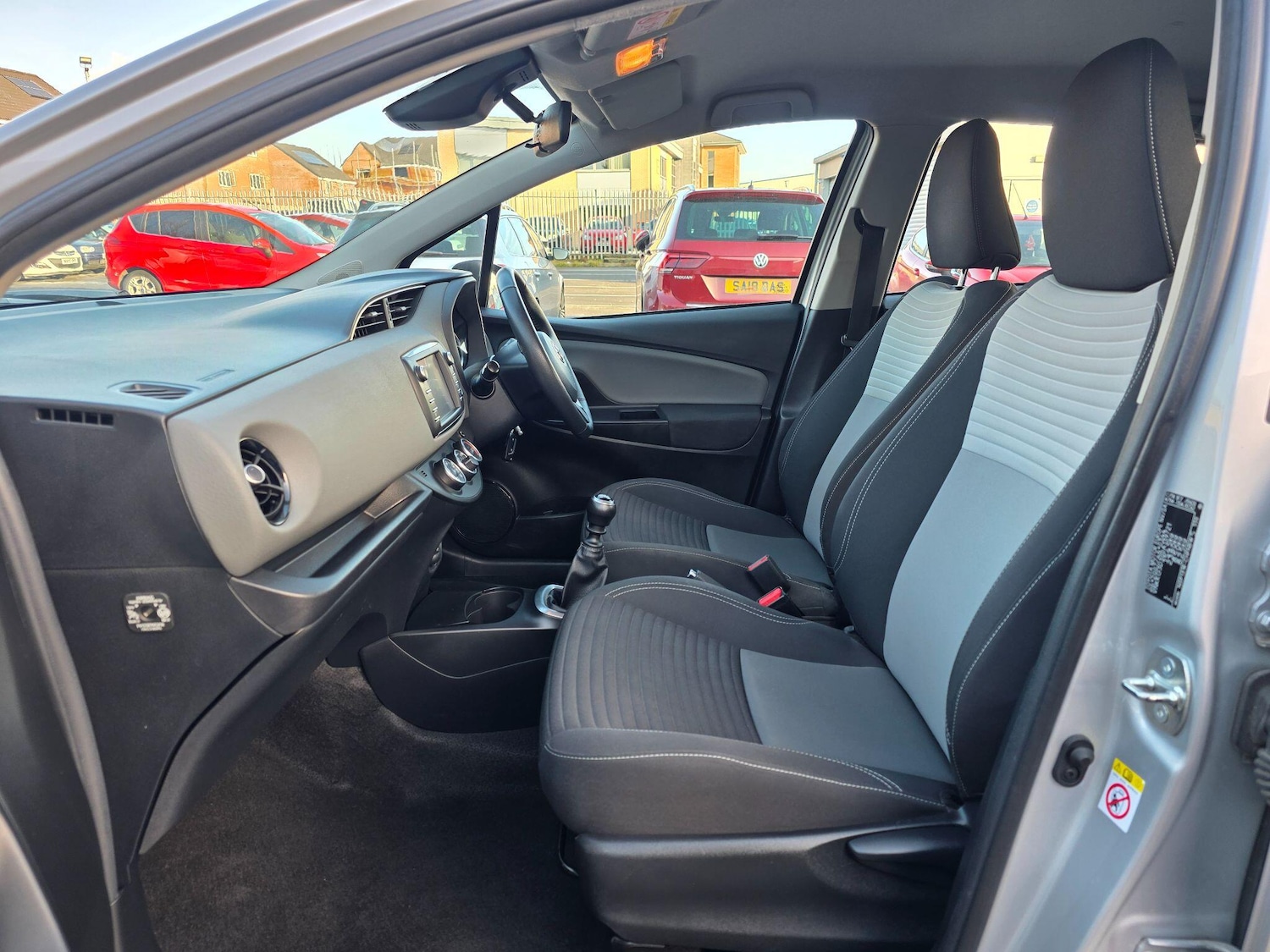 Used Toyota Yaris 2019 for sale - 76887101: Photo 12