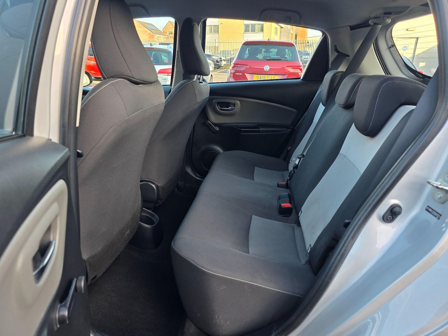Used Toyota Yaris 2019 for sale - 76887101: Photo 14