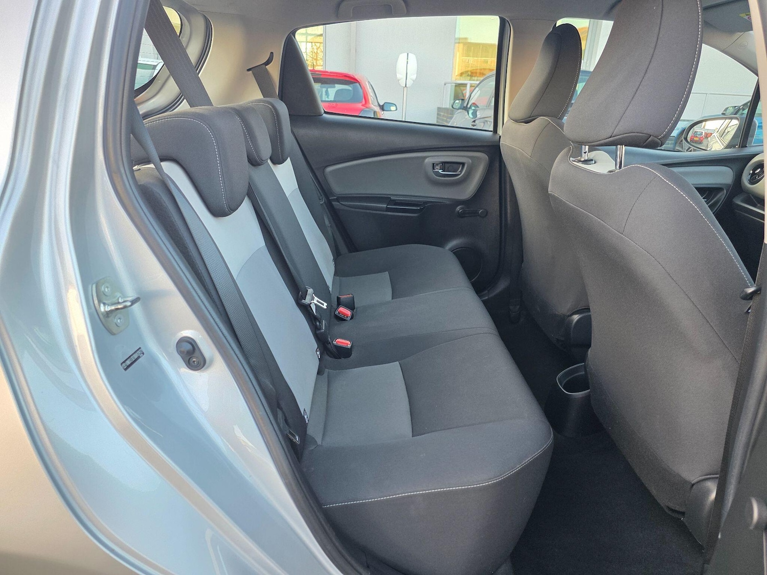 Used Toyota Yaris 2019 for sale - 76887101: Photo 15