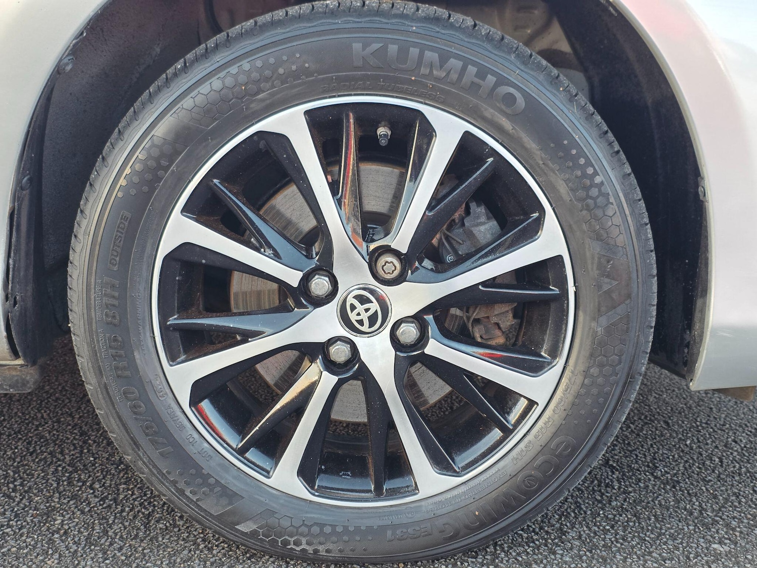 Used Toyota Yaris 2019 for sale - 76887101: Photo 20