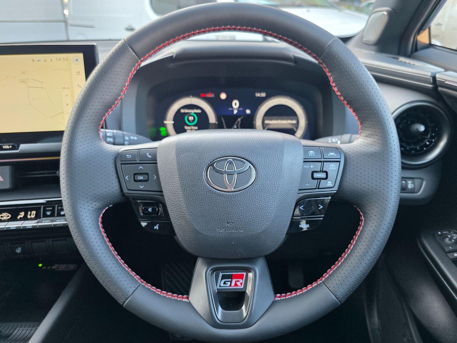Used Toyota C-HR 2024 for sale - 77978402: Photo 10