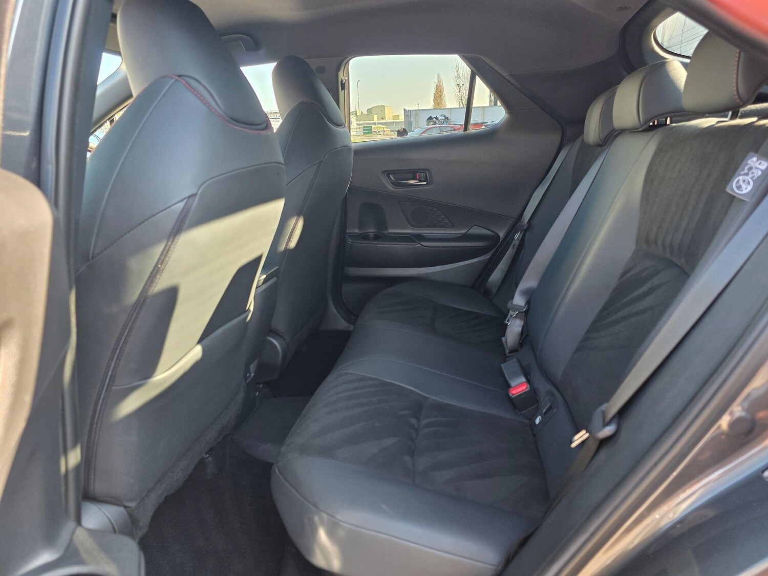 Used Toyota C-HR 2024 for sale - 77978402: Photo 14