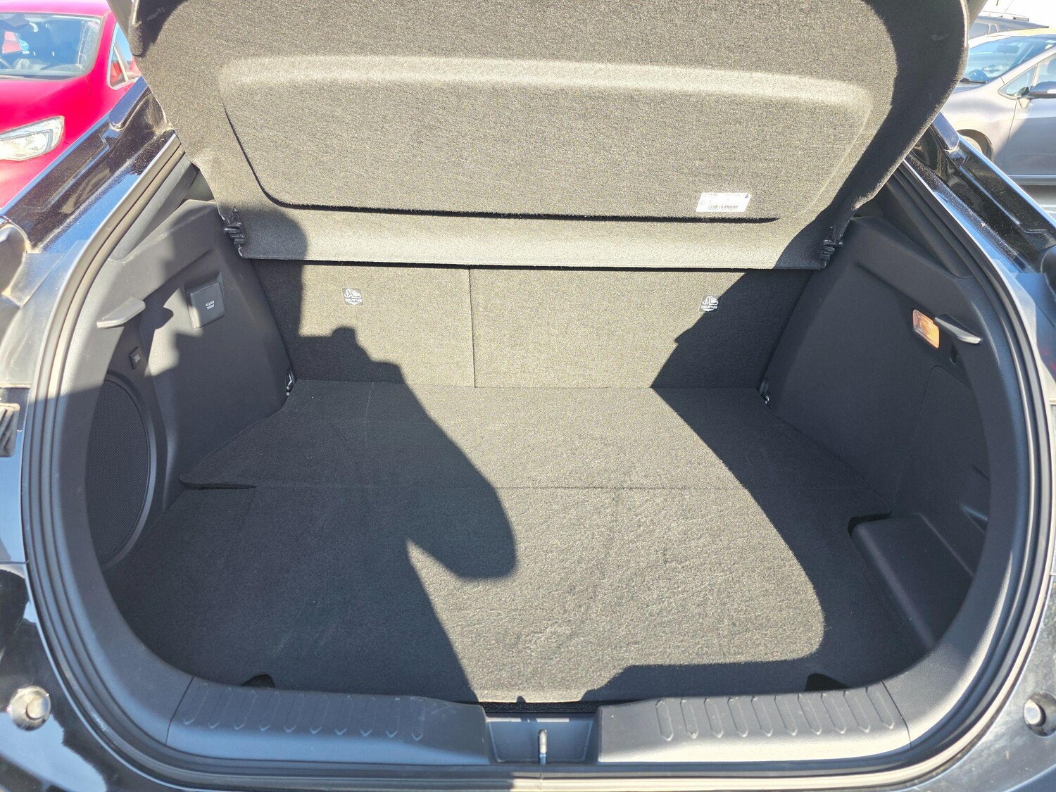 Used Toyota C-HR 2024 for sale - 77978402: Photo 16