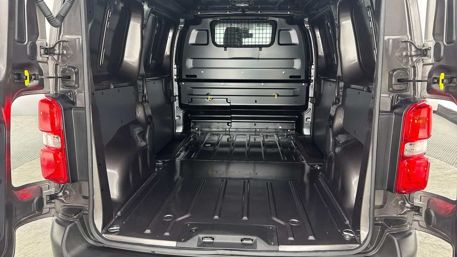 Used Toyota ProAce 2025 for sale - 77994365: Photo 16