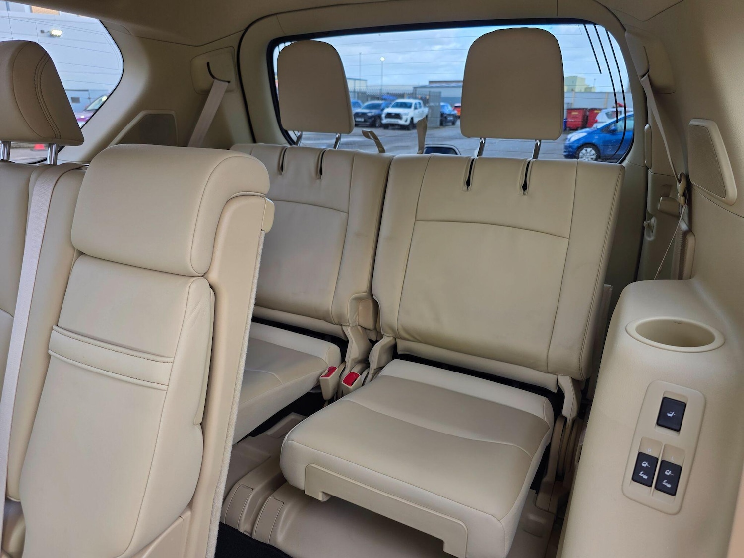 Used Toyota Land Cruiser 2017 for sale - 78170426: Photo 16