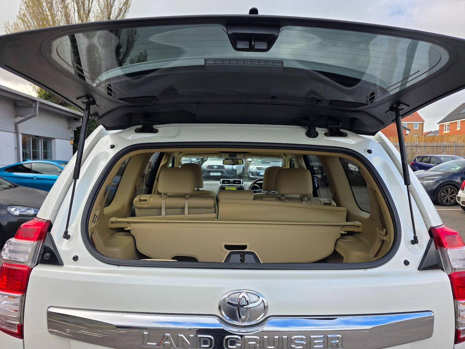 Used Toyota Land Cruiser 2017 for sale - 78170426: Photo 20