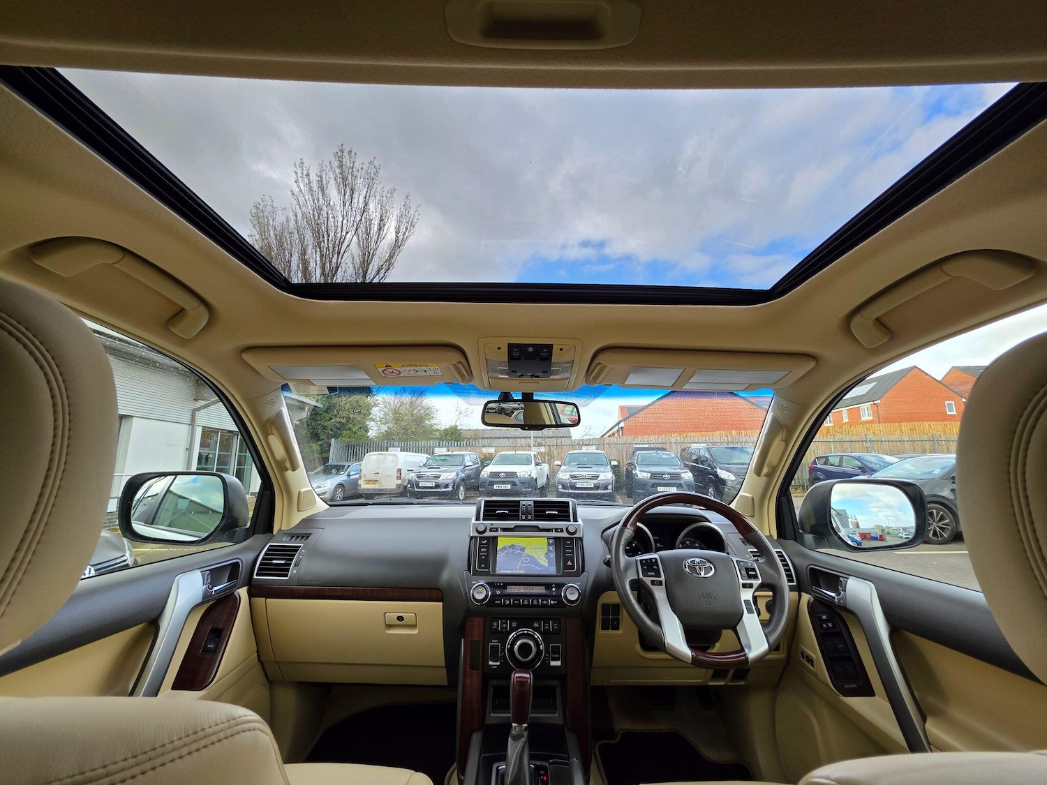 Used Toyota Land Cruiser 2017 for sale - 78170426: Photo 26