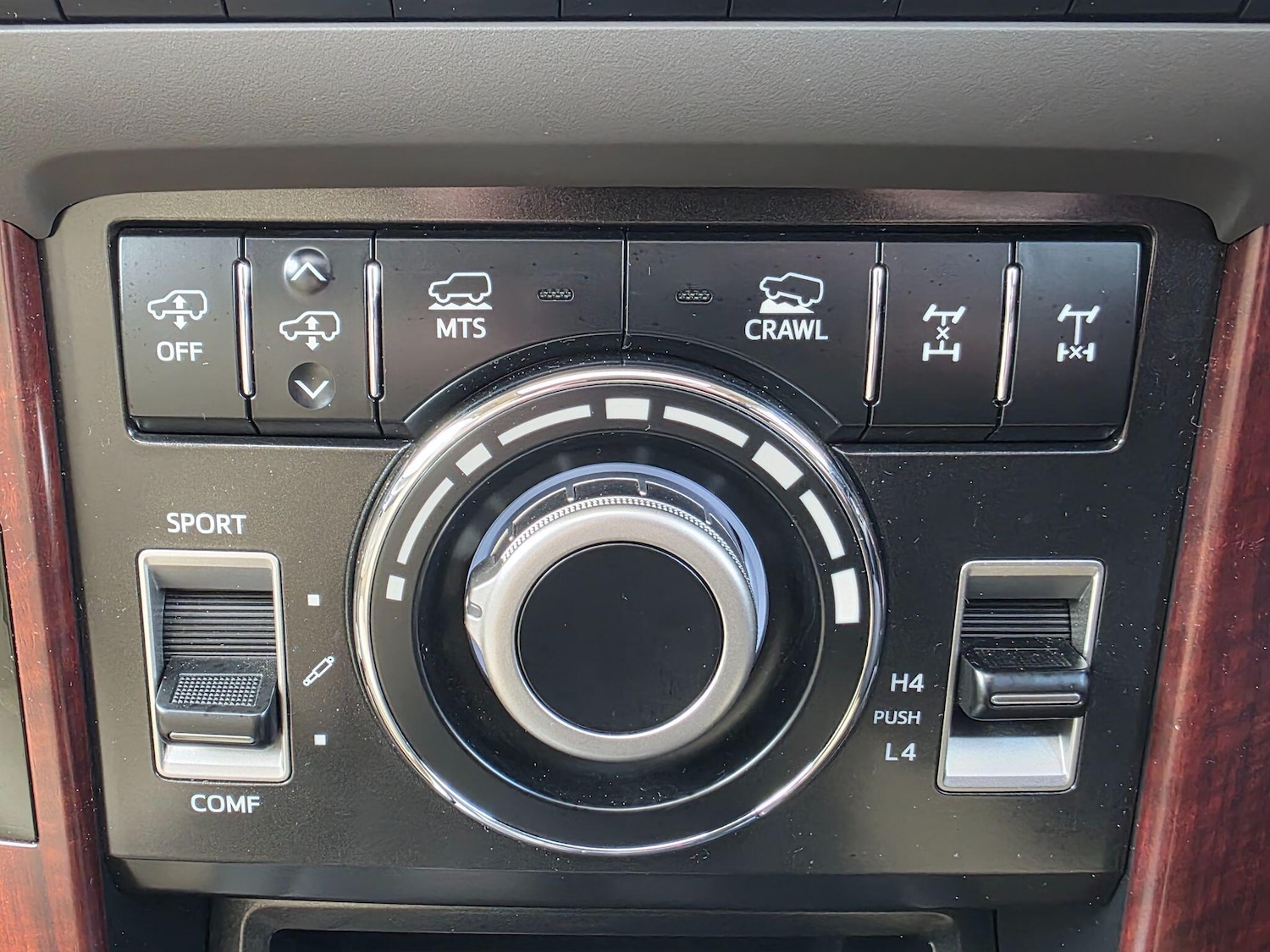 Used Toyota Land Cruiser 2017 for sale - 78170426: Photo 33