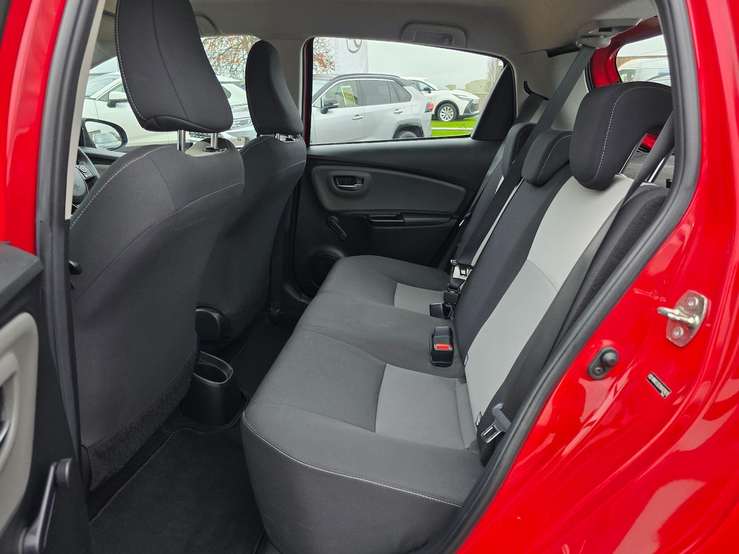 Used Toyota Yaris 2019 for sale - 77073971: Photo 14