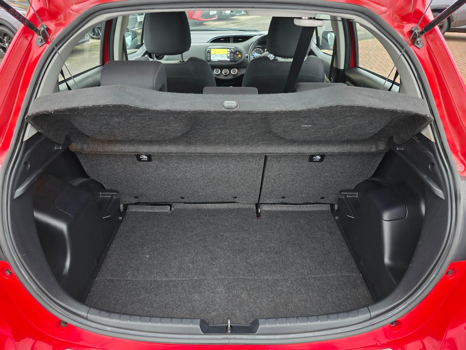 Used Toyota Yaris 2019 for sale - 77073971: Photo 16