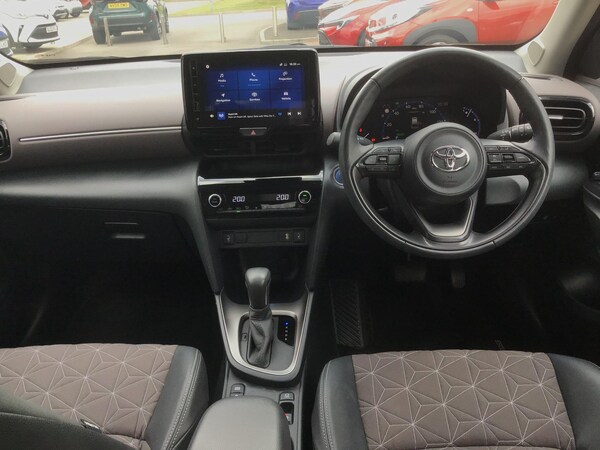 Used Toyota Yaris Cross 2022 for sale - 76002549: Photo 7