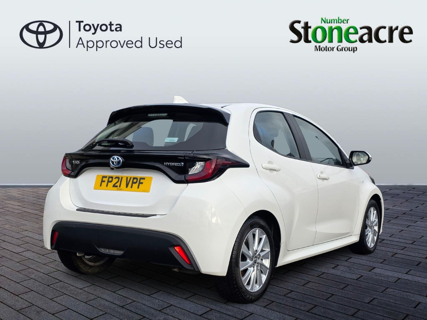 Used Toyota Yaris for sale - 77575334: Photo 2