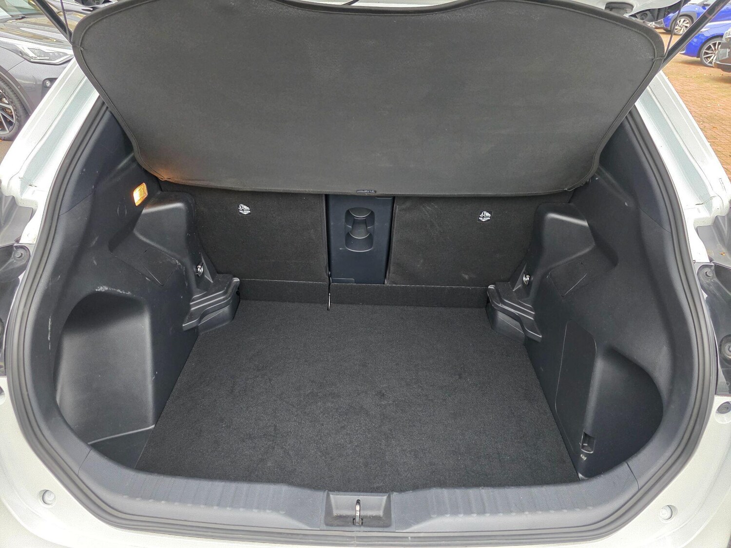 Used Toyota Yaris Cross for sale - 77358570: Photo 16