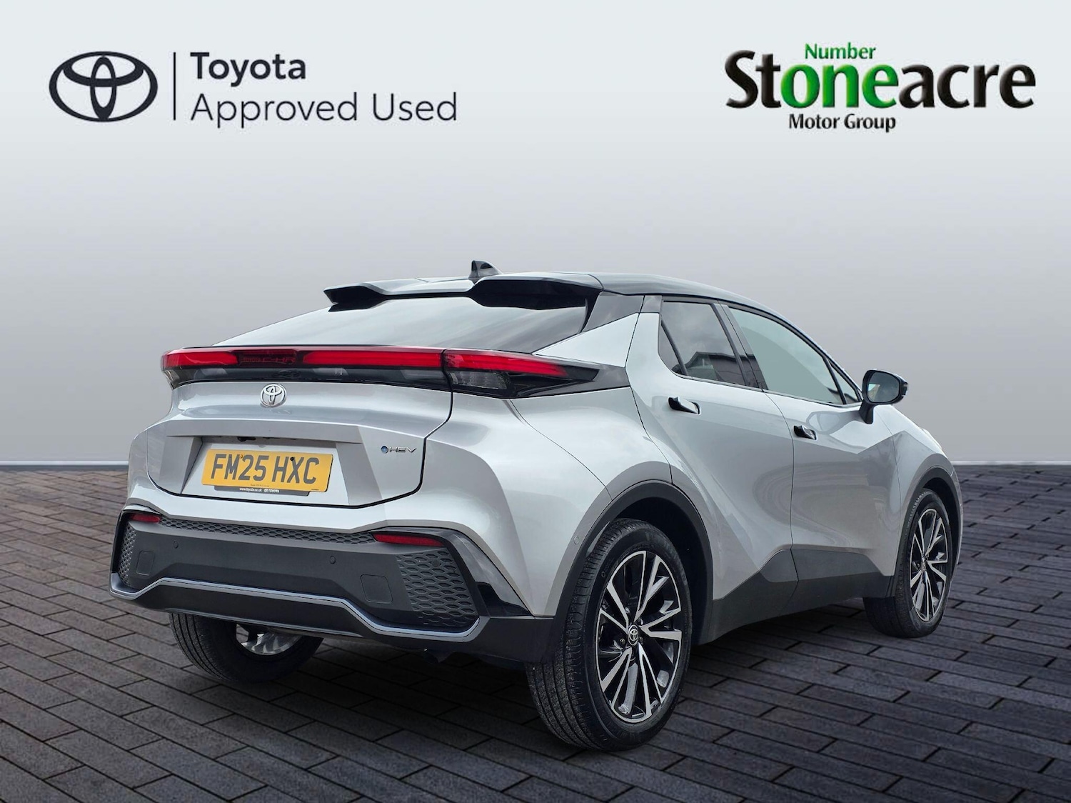 Used Toyota C-HR for sale - 78205111: Photo 2