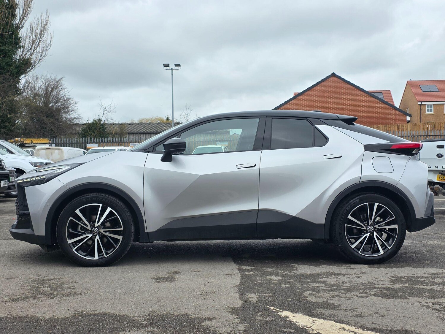 Used Toyota C-HR 2025 for sale - 77710216: Photo 19