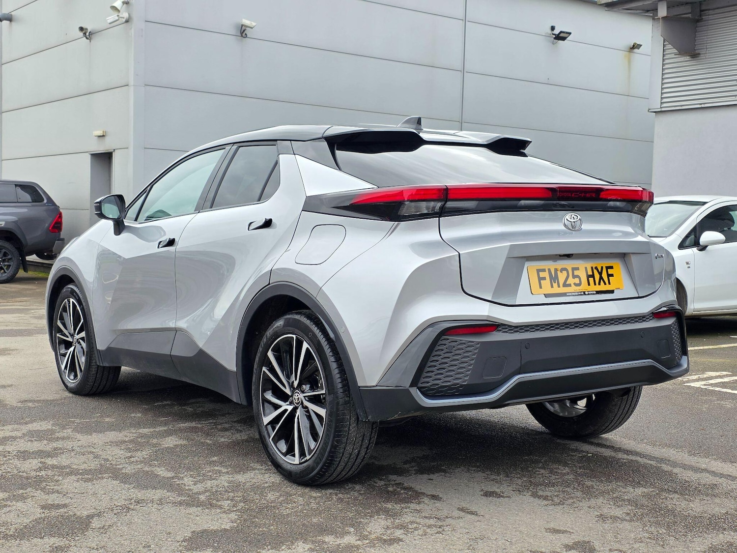 Used Toyota C-HR 2025 for sale - 77710216: Photo 6