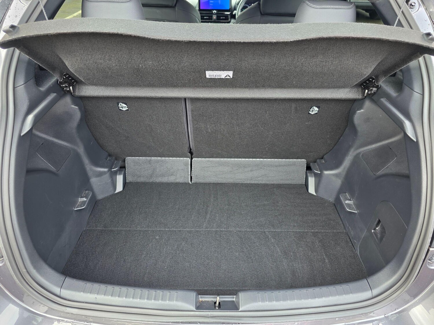 Used Toyota Yaris 2024 for sale - 77710360: Photo 17