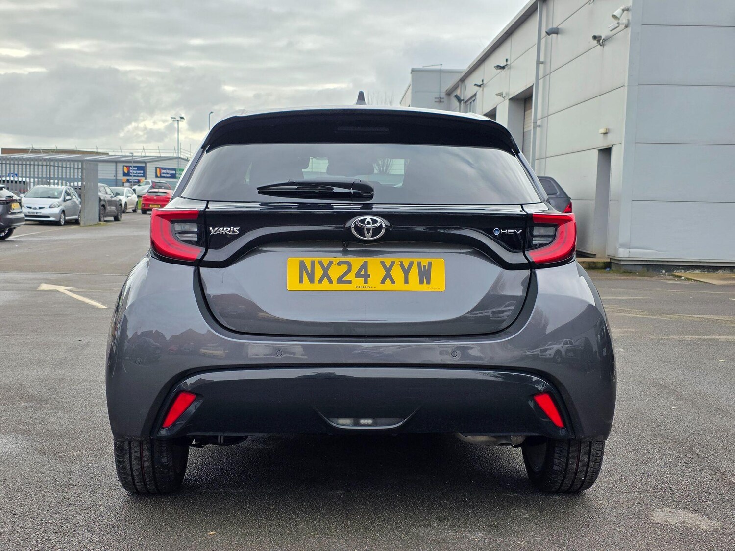 Used Toyota Yaris 2024 for sale - 77710360: Photo 22