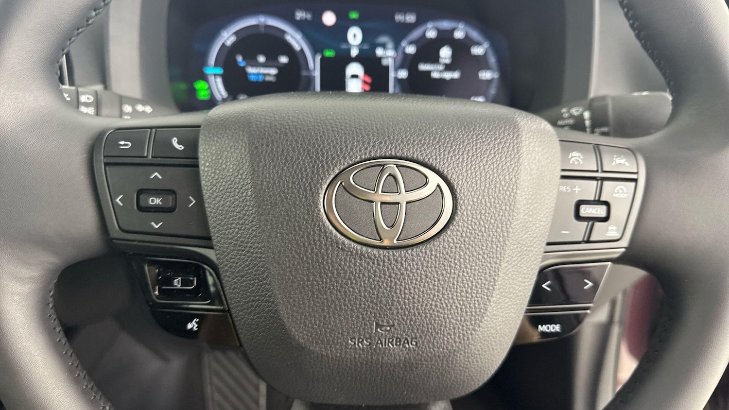 Used Toyota C-HR 2024 for sale - 77710430: Photo 10