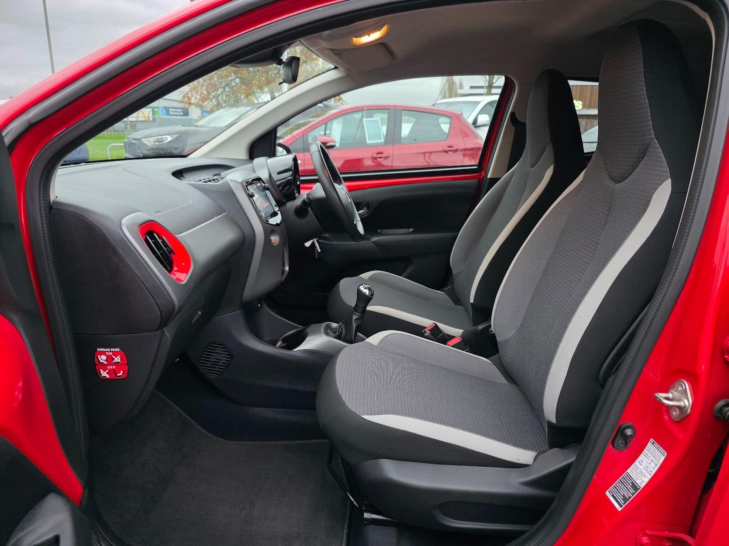 Used Toyota AYGO 2021 for sale - 76592764: Photo 12