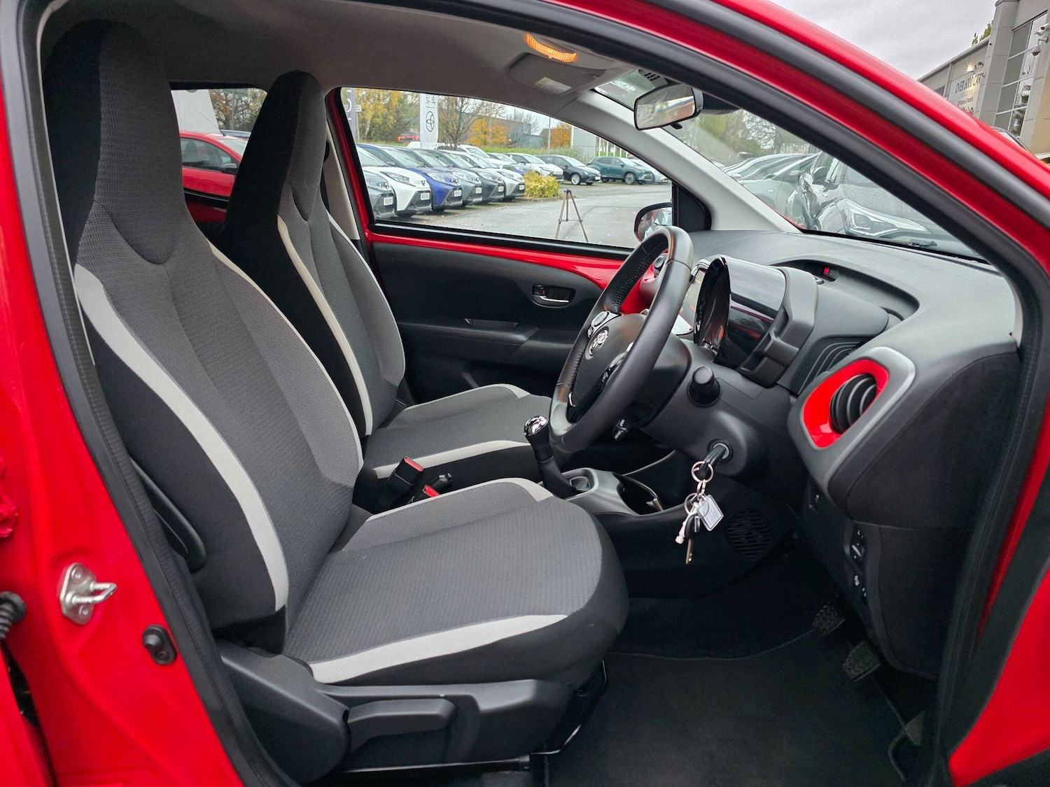 Used Toyota AYGO 2021 for sale - 76592764: Photo 13