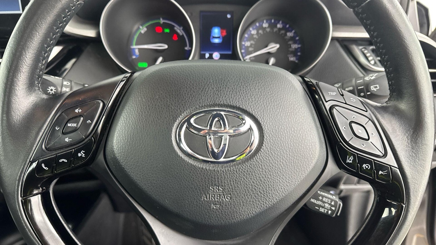 Used Toyota C-HR 2022 for sale - 77710251: Photo 10