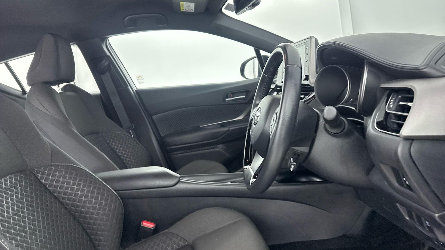 Used Toyota C-HR 2022 for sale - 77710251: Photo 13