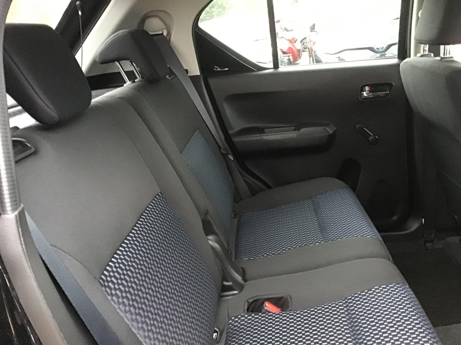 Used Suzuki Ignis 2023 for sale - 76865144: Photo 12