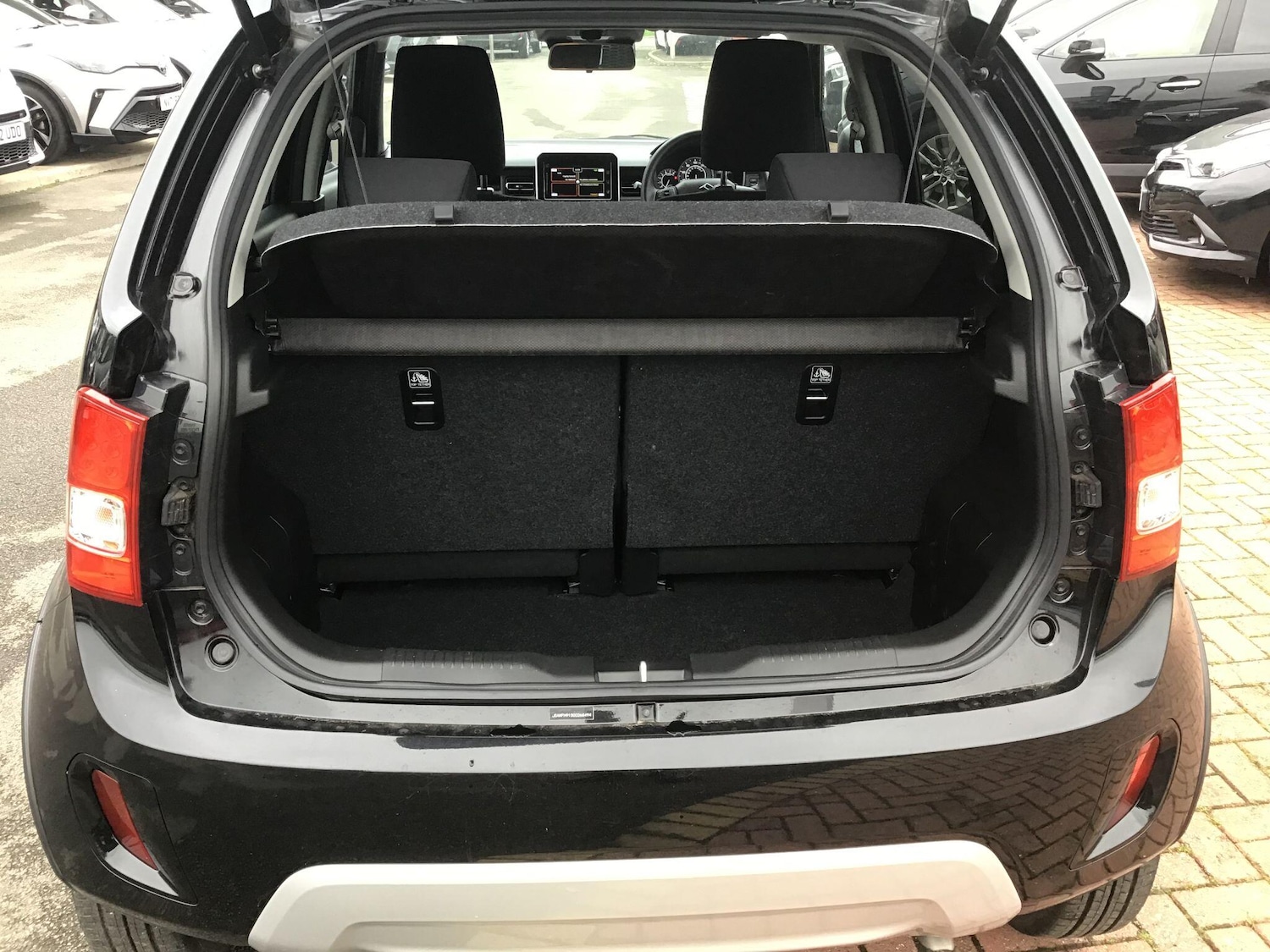 Used Suzuki Ignis 2023 for sale - 76865144: Photo 13