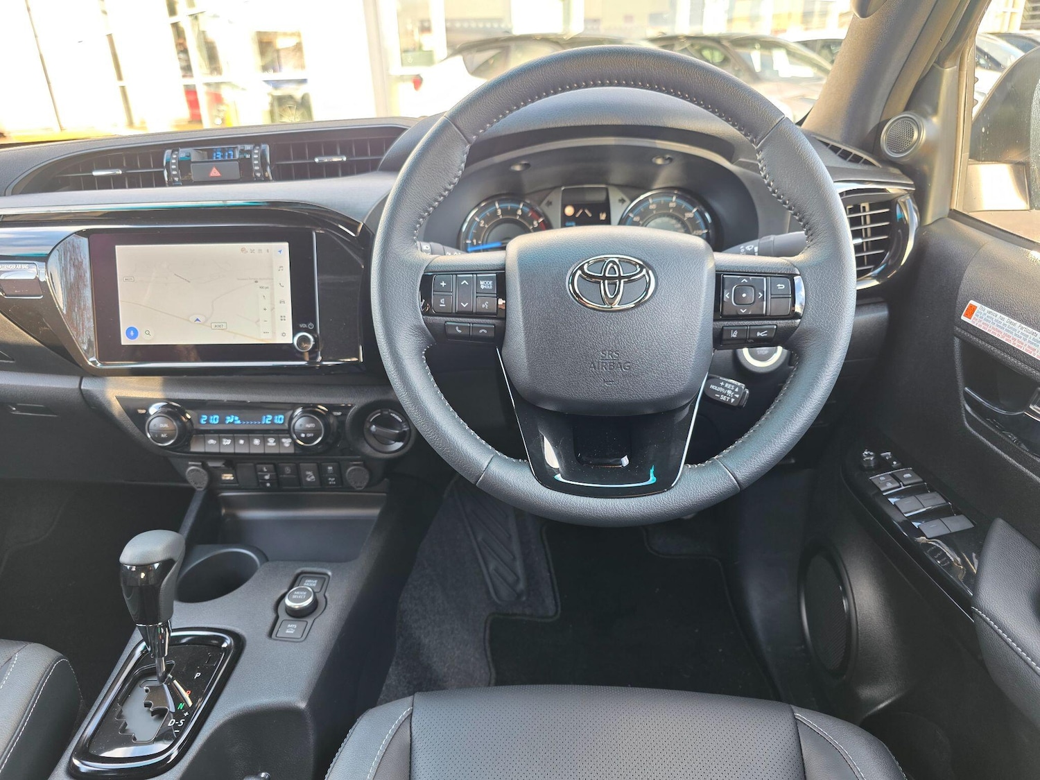 Used Toyota Hilux 2025 for sale - 76701254: Photo 8