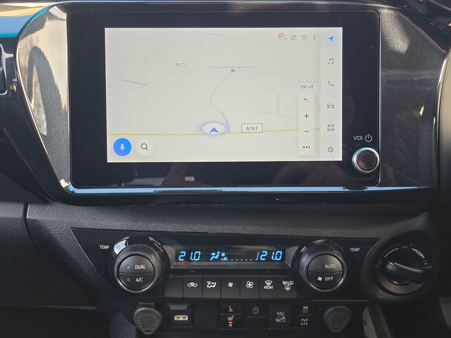 Used Toyota Hilux 2025 for sale - 76701254: Photo 9