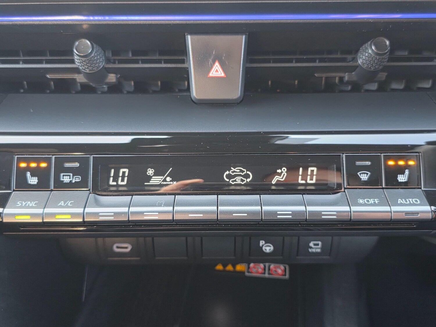 Used Toyota C-HR 2025 for sale - 77978084: Photo 23