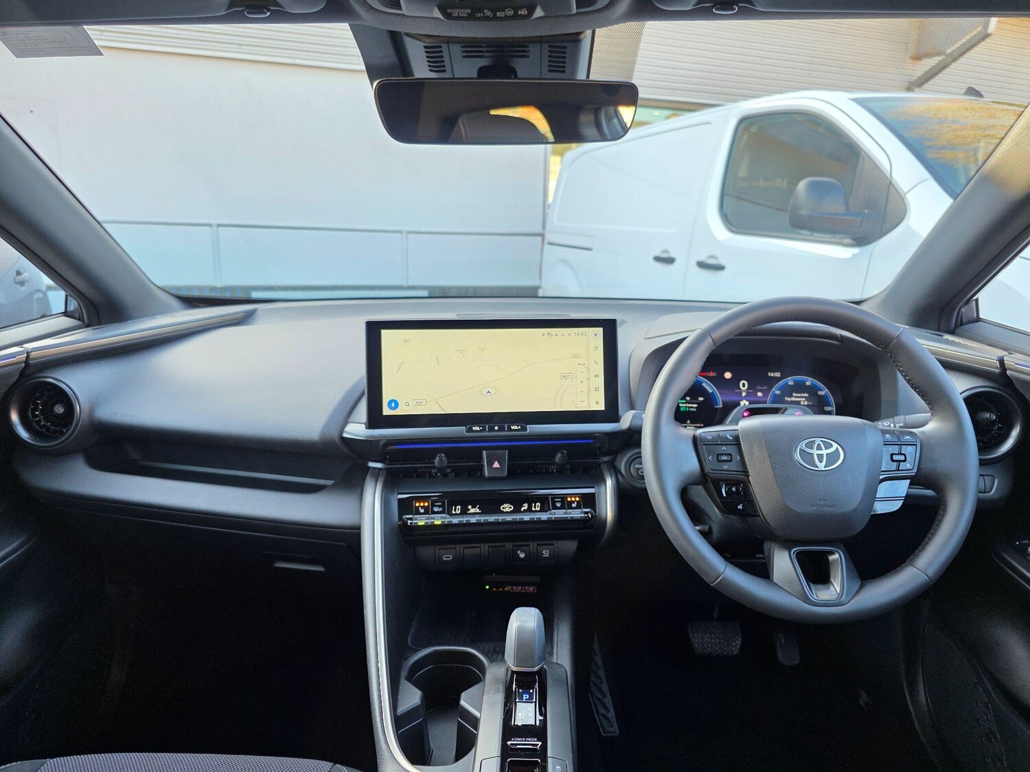 Used Toyota C-HR 2025 for sale - 77978084: Photo 7