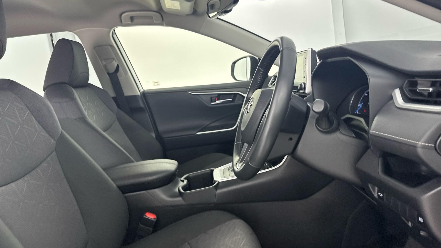 Used Toyota RAV4 2022 for sale - 76865671: Photo 13