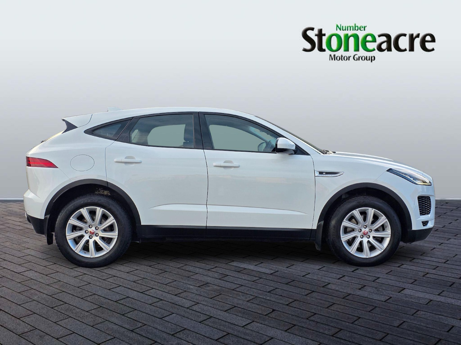 Used Jaguar E-Pace 2019 for sale - 76975559: Photo 16