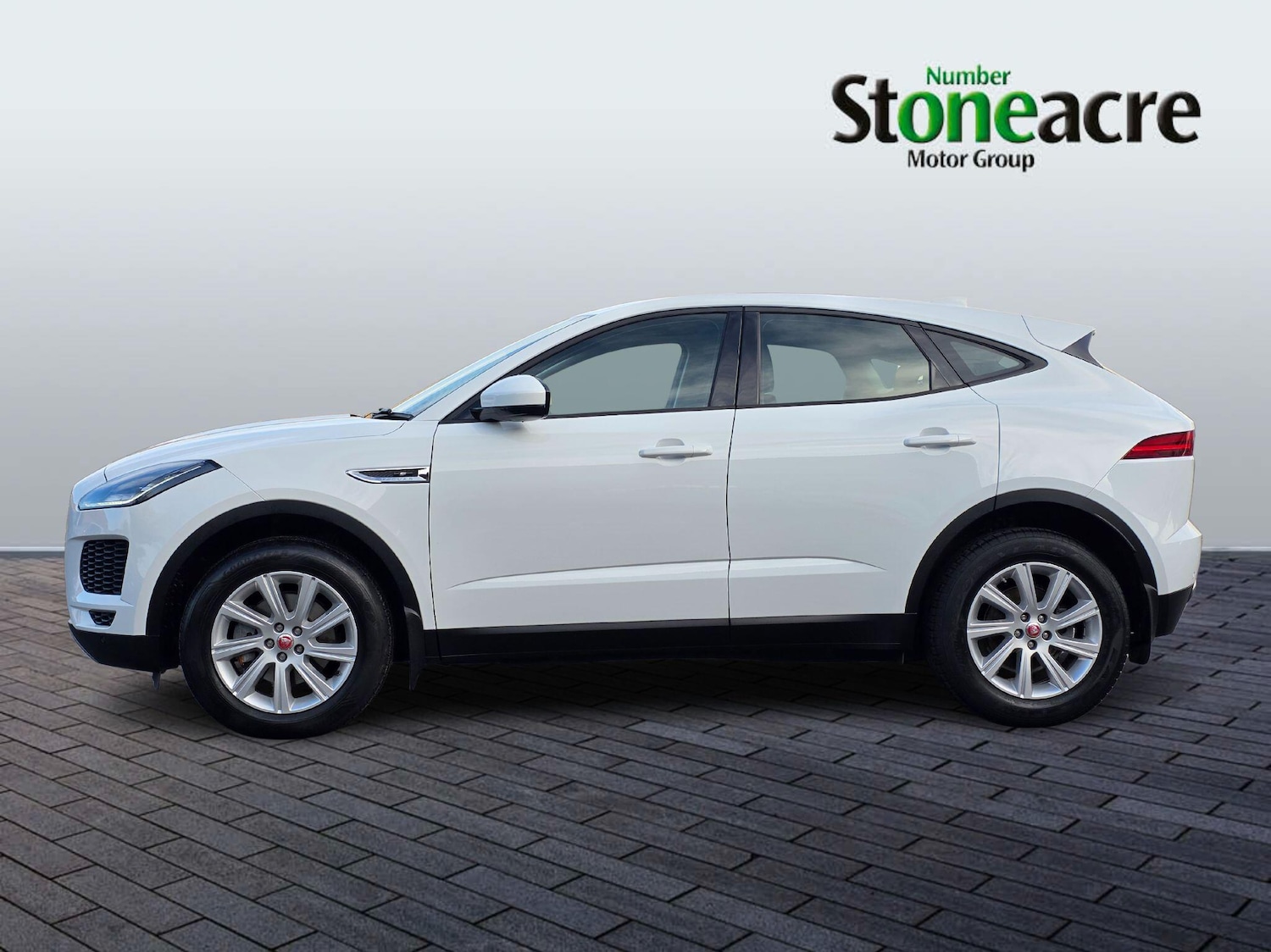 Used Jaguar E-Pace 2019 for sale - 76975559: Photo 17