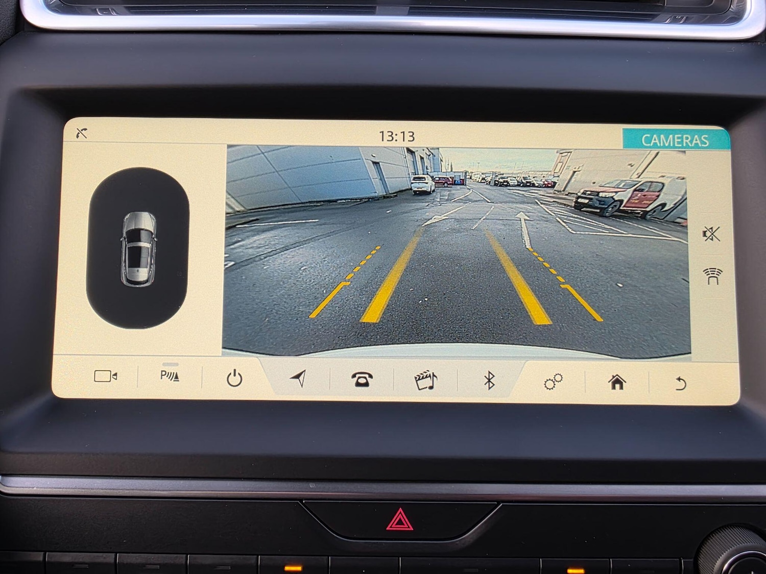 Used Jaguar E-Pace 2019 for sale - 76975559: Photo 19