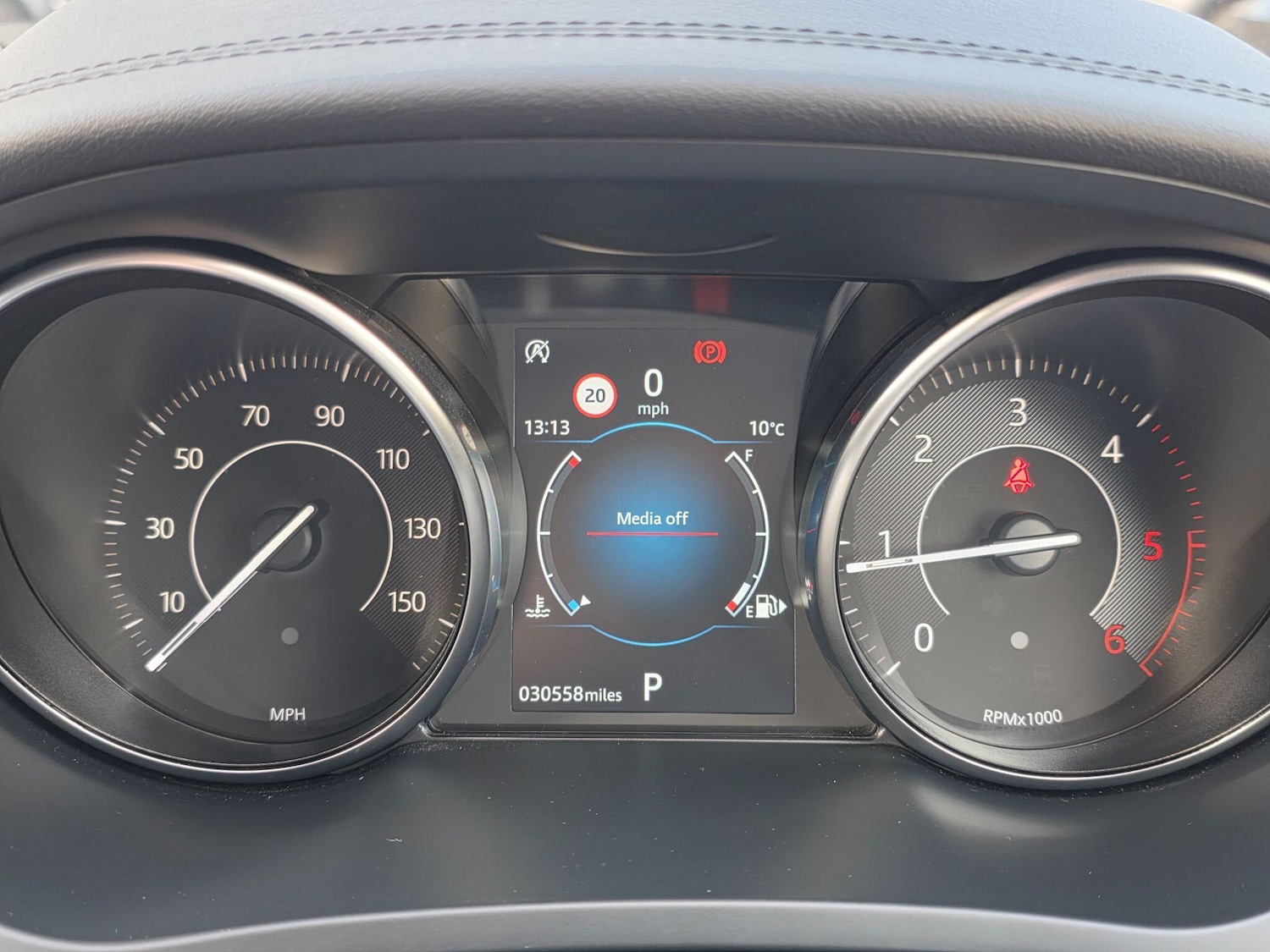 Used Jaguar E-Pace 2019 for sale - 76975559: Photo 9