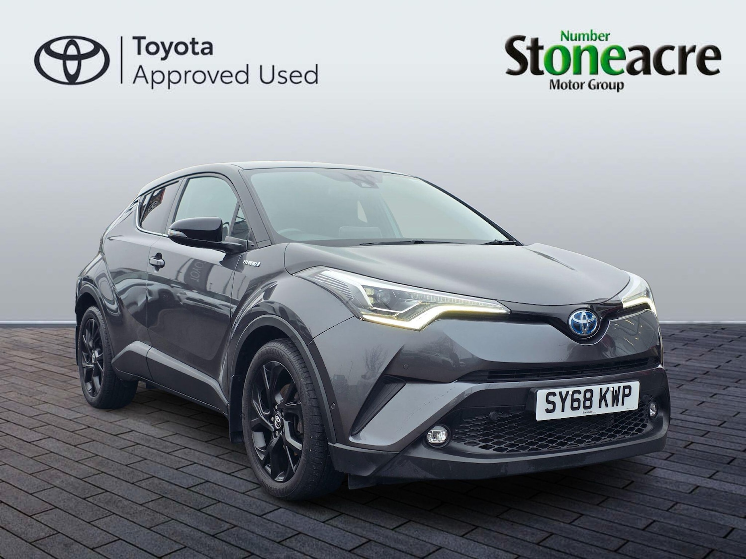 Used Toyota C-HR 2018 for sale - 77029683: Photo 1