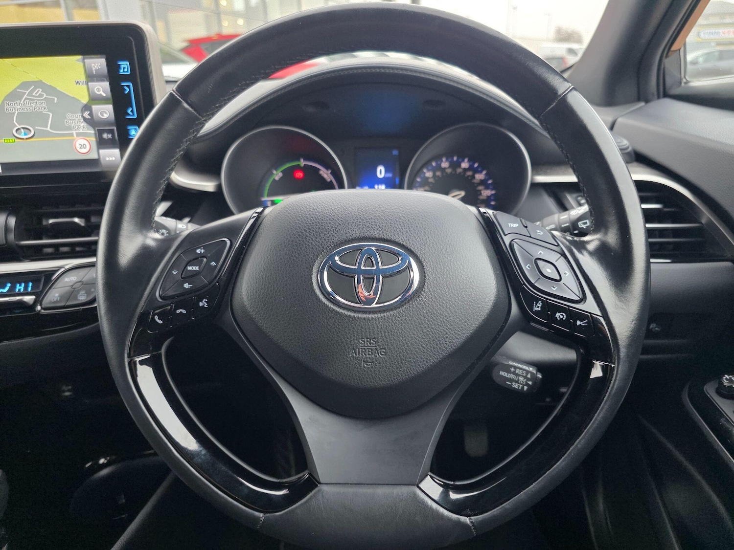 Used Toyota C-HR 2018 for sale - 77029683: Photo 10