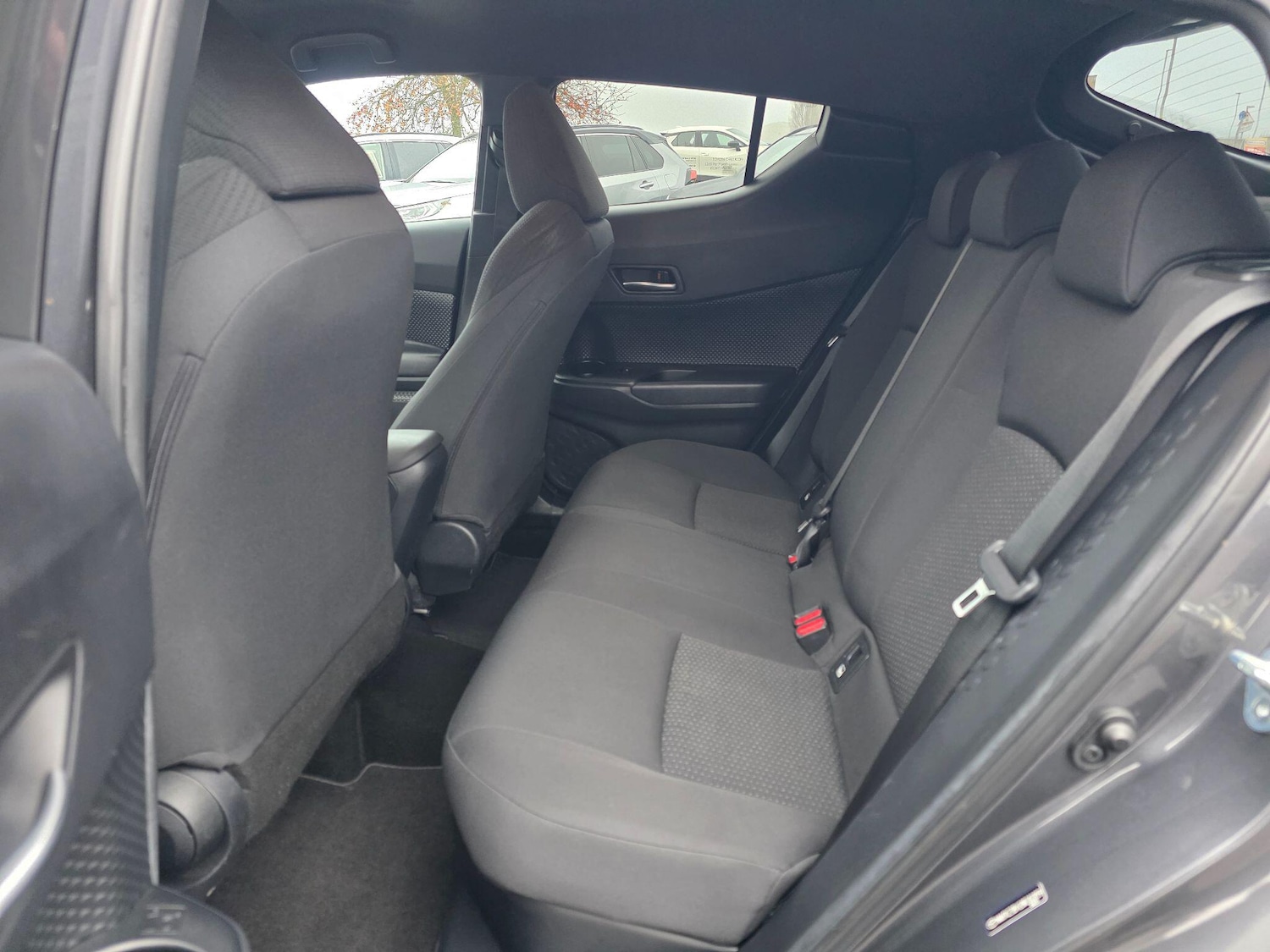 Used Toyota C-HR 2018 for sale - 77029683: Photo 14