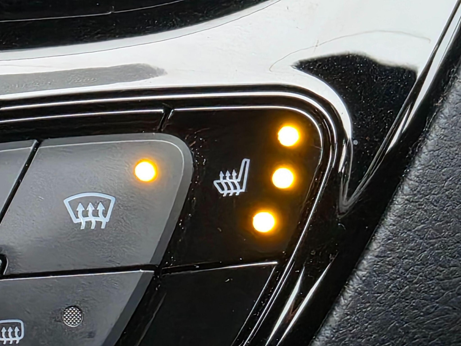 Used Toyota C-HR 2018 for sale - 77029683: Photo 23