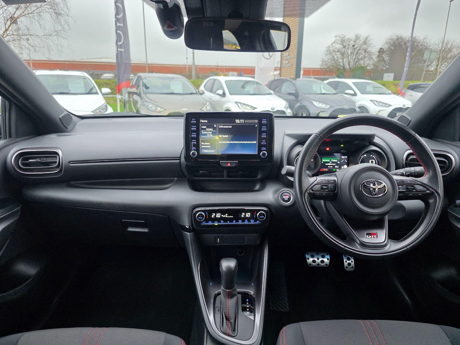 Used Toyota Yaris for sale - 77658125: Photo 7