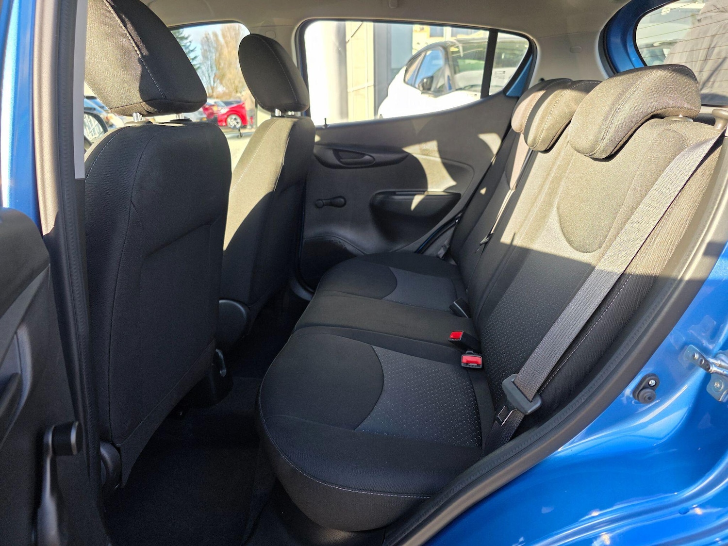 Used Vauxhall Viva 2017 for sale - 76702237: Photo 12