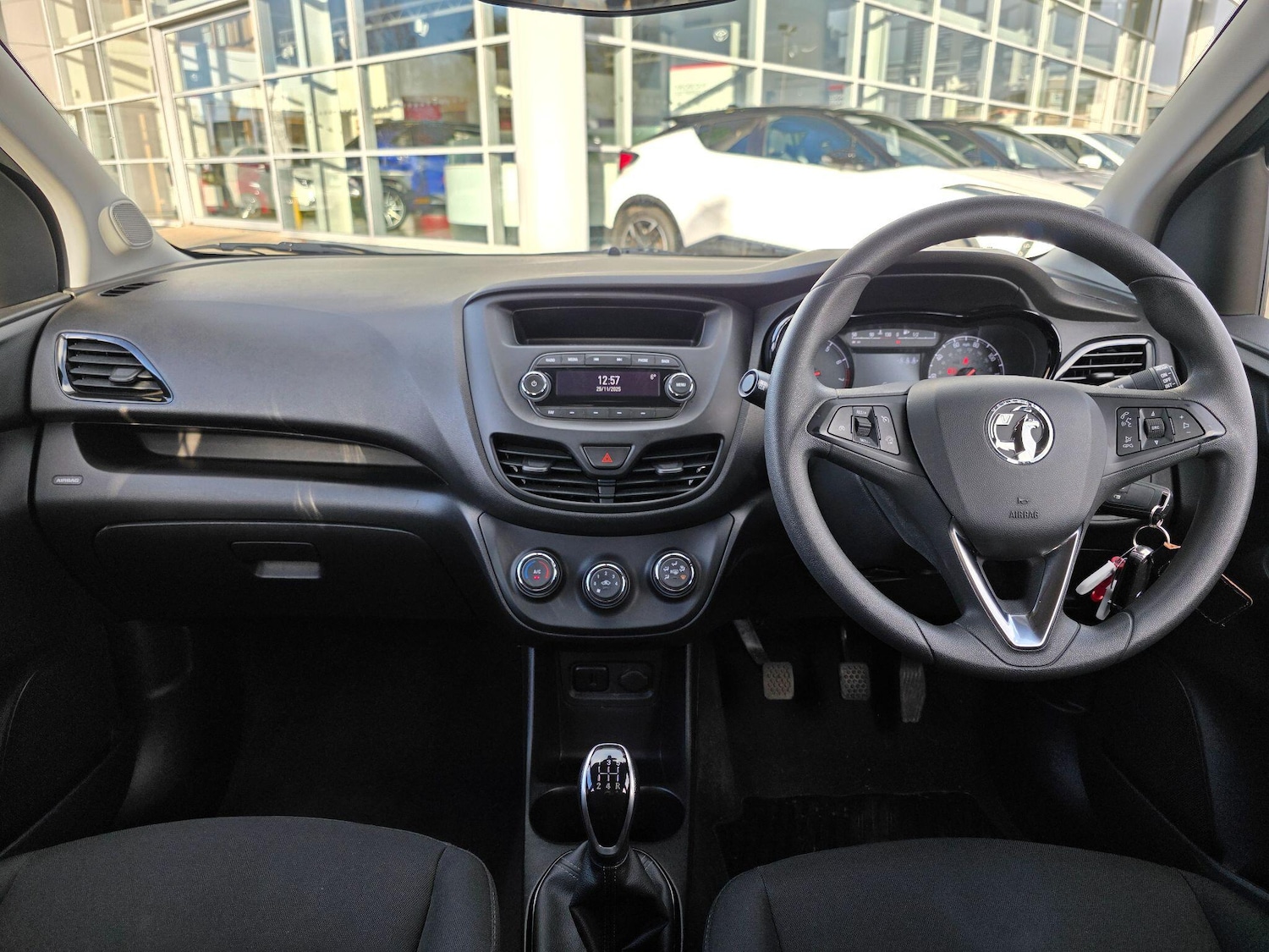 Used Vauxhall Viva 2017 for sale - 76702237: Photo 5