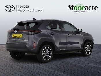 Used Toyota Yaris Cross 2022 for sale - 75741023: Photo